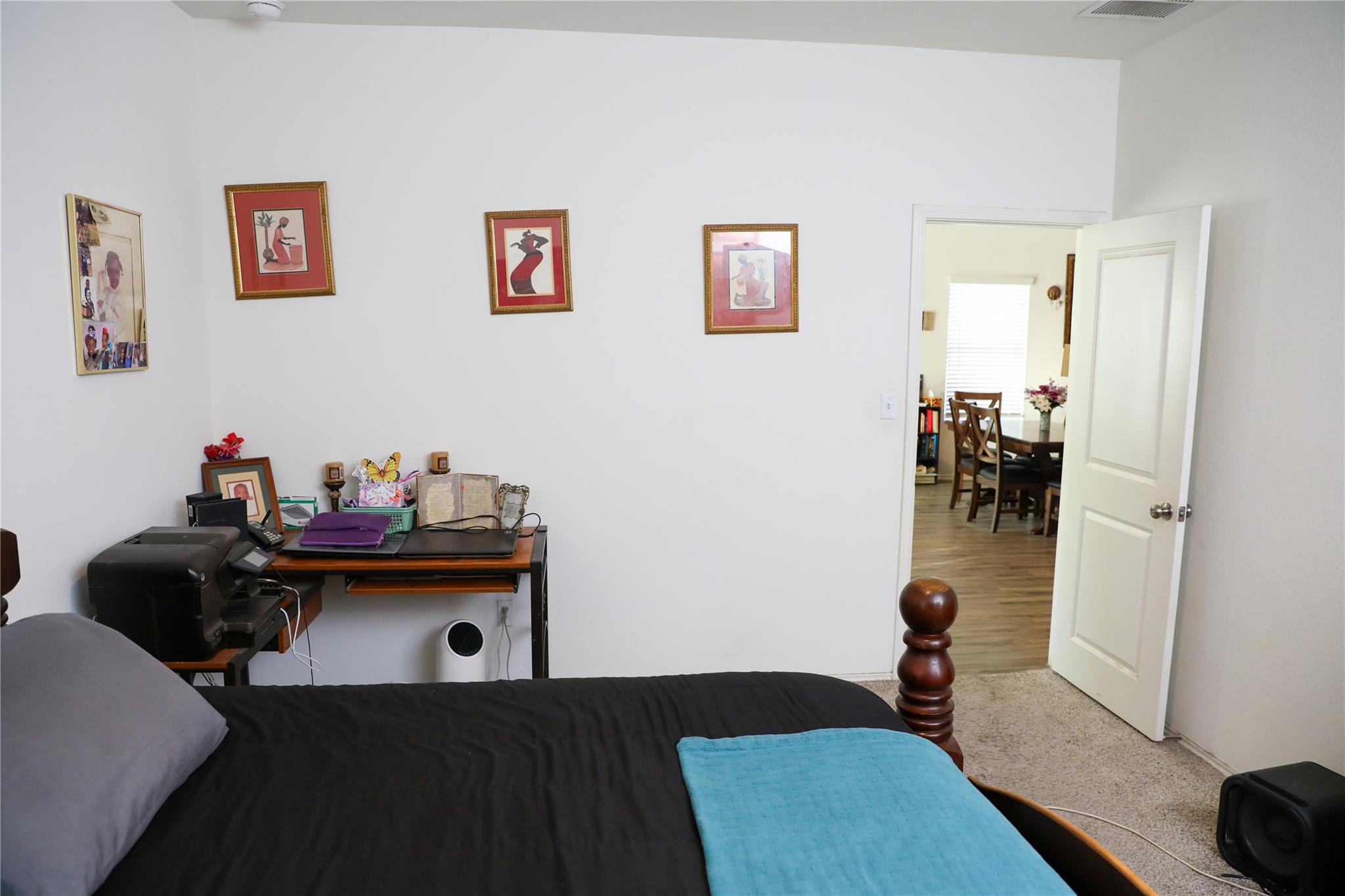 Photo 31