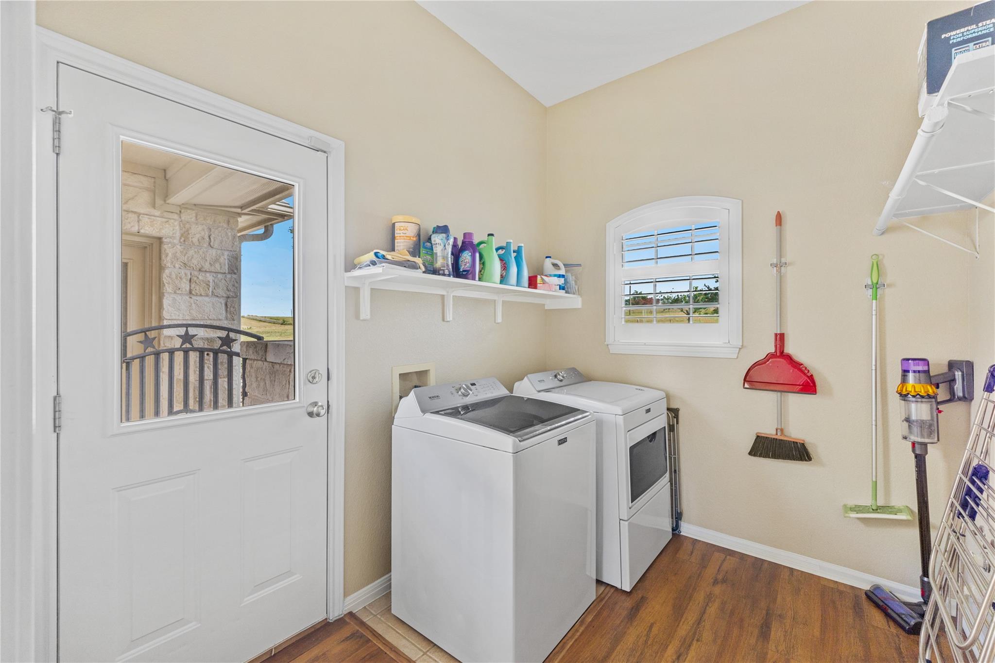 Photo 25