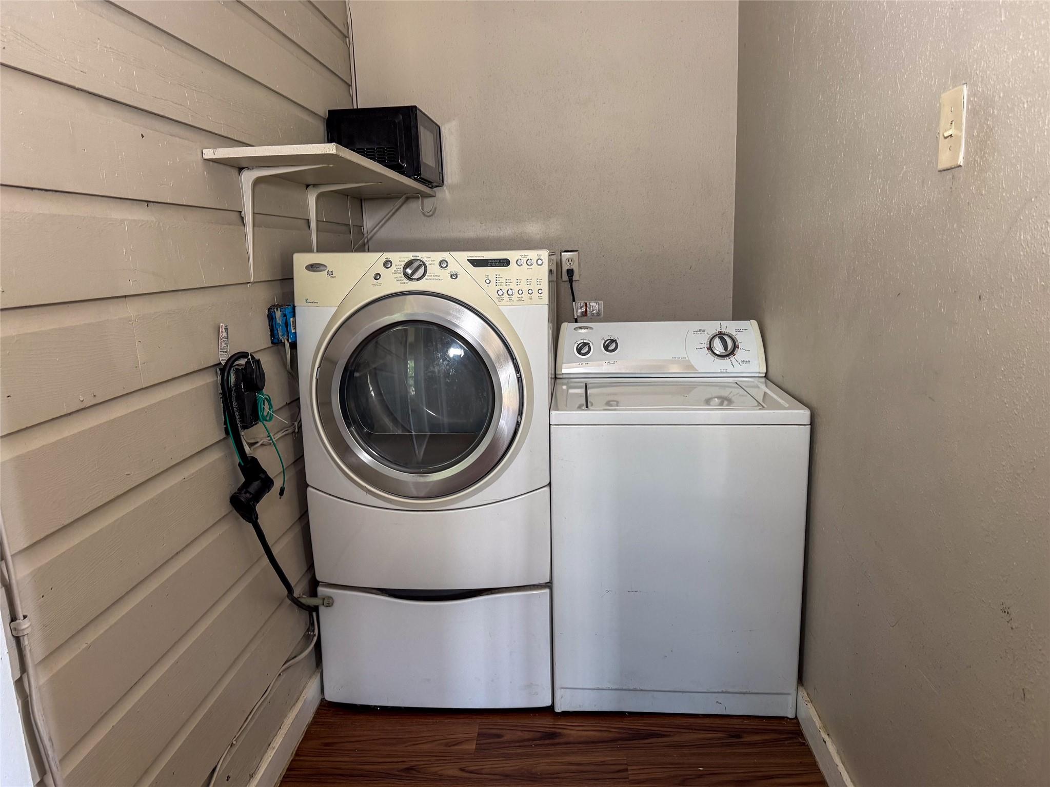 Photo 27