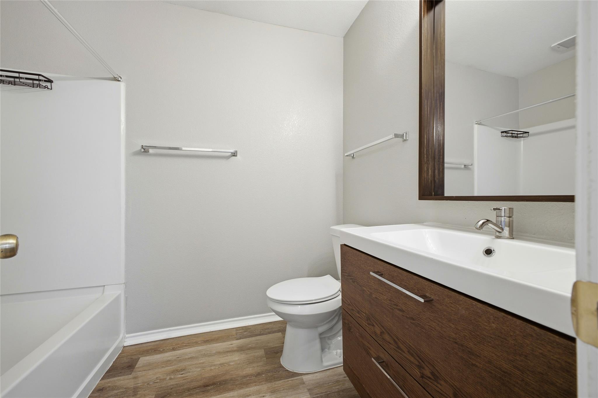 Photo 23