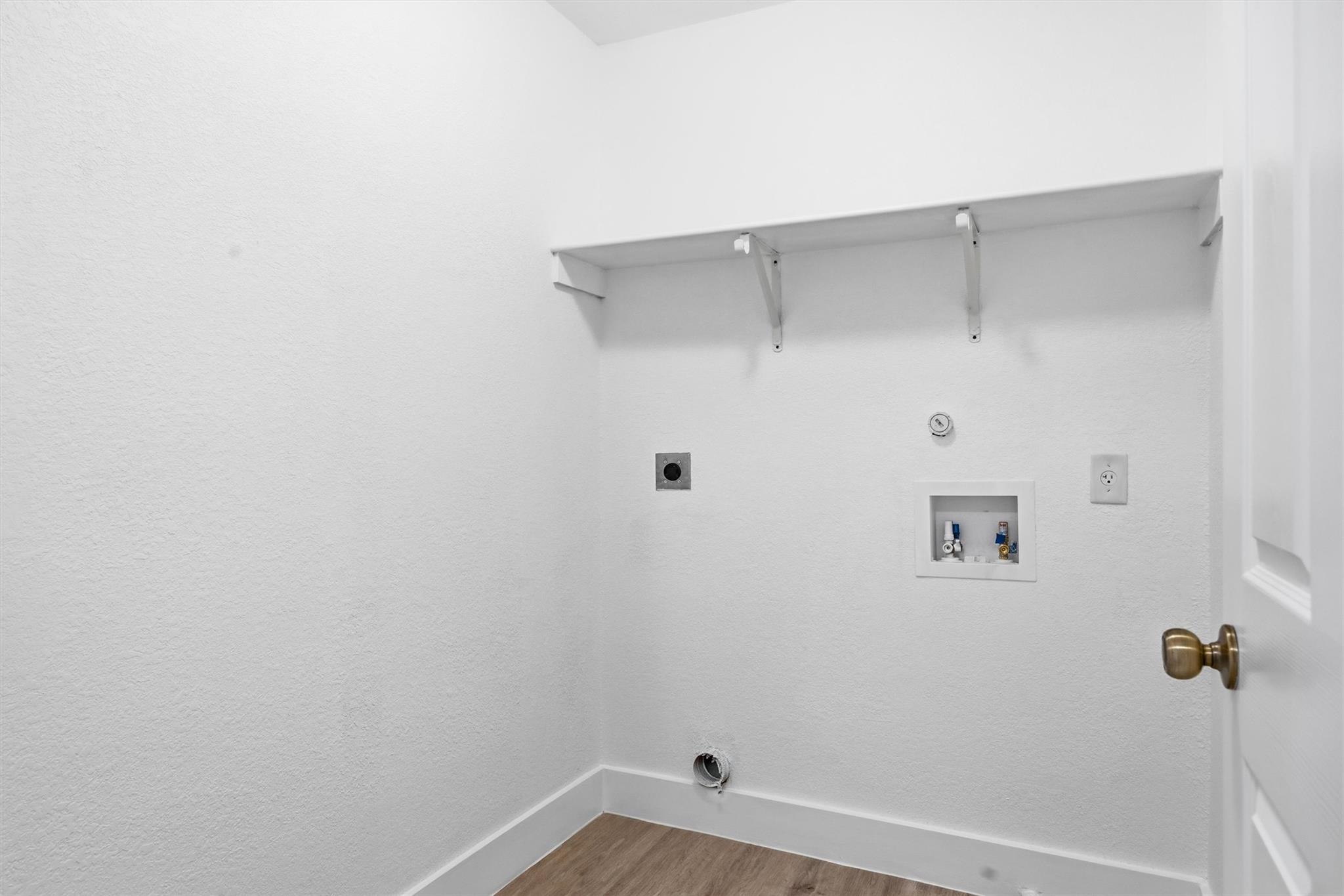 Photo 24