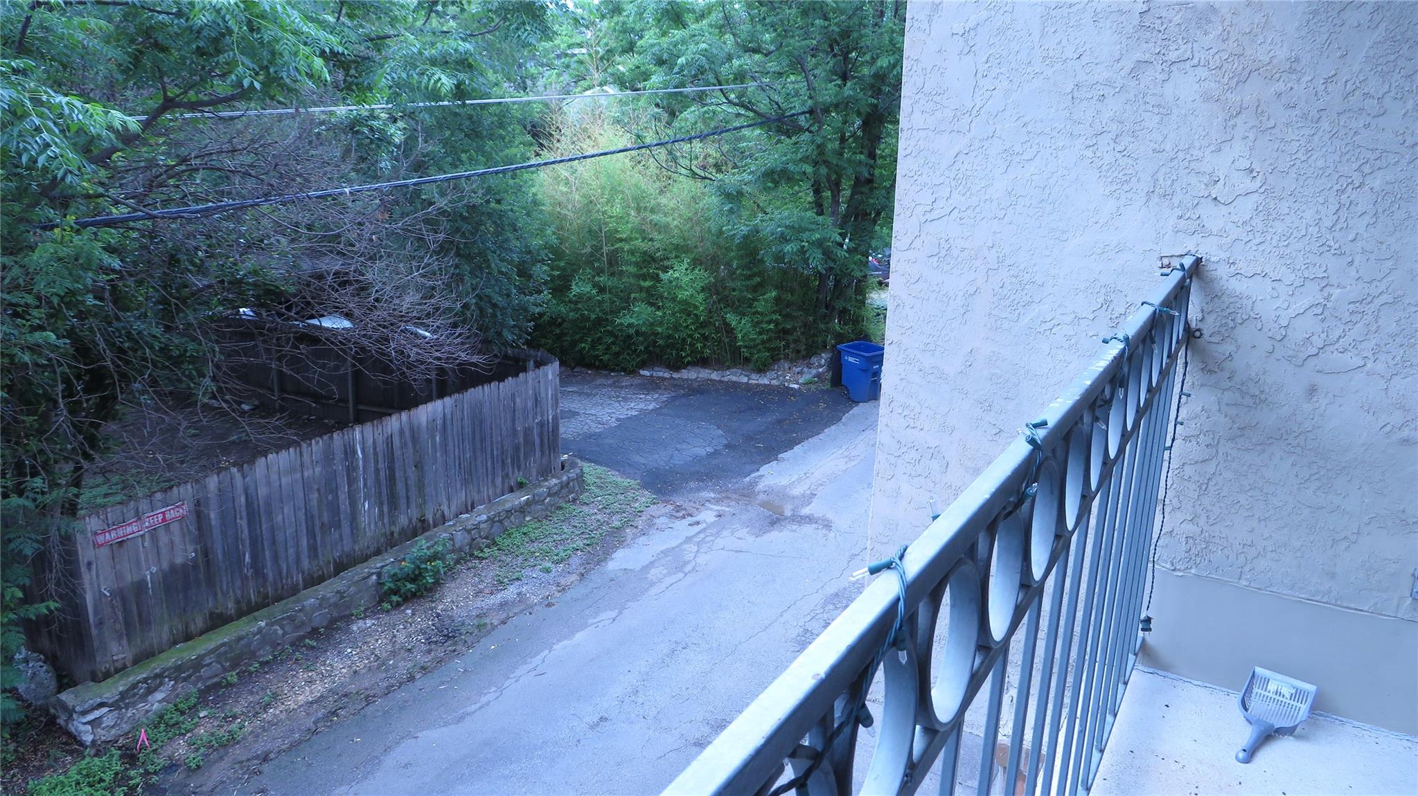 Photo 32