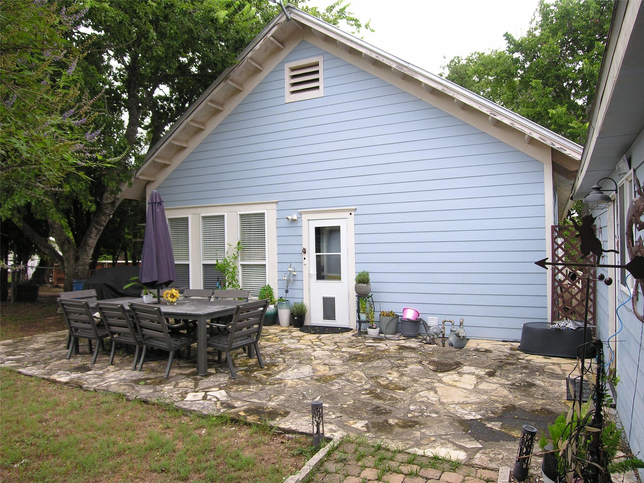 Photo 32