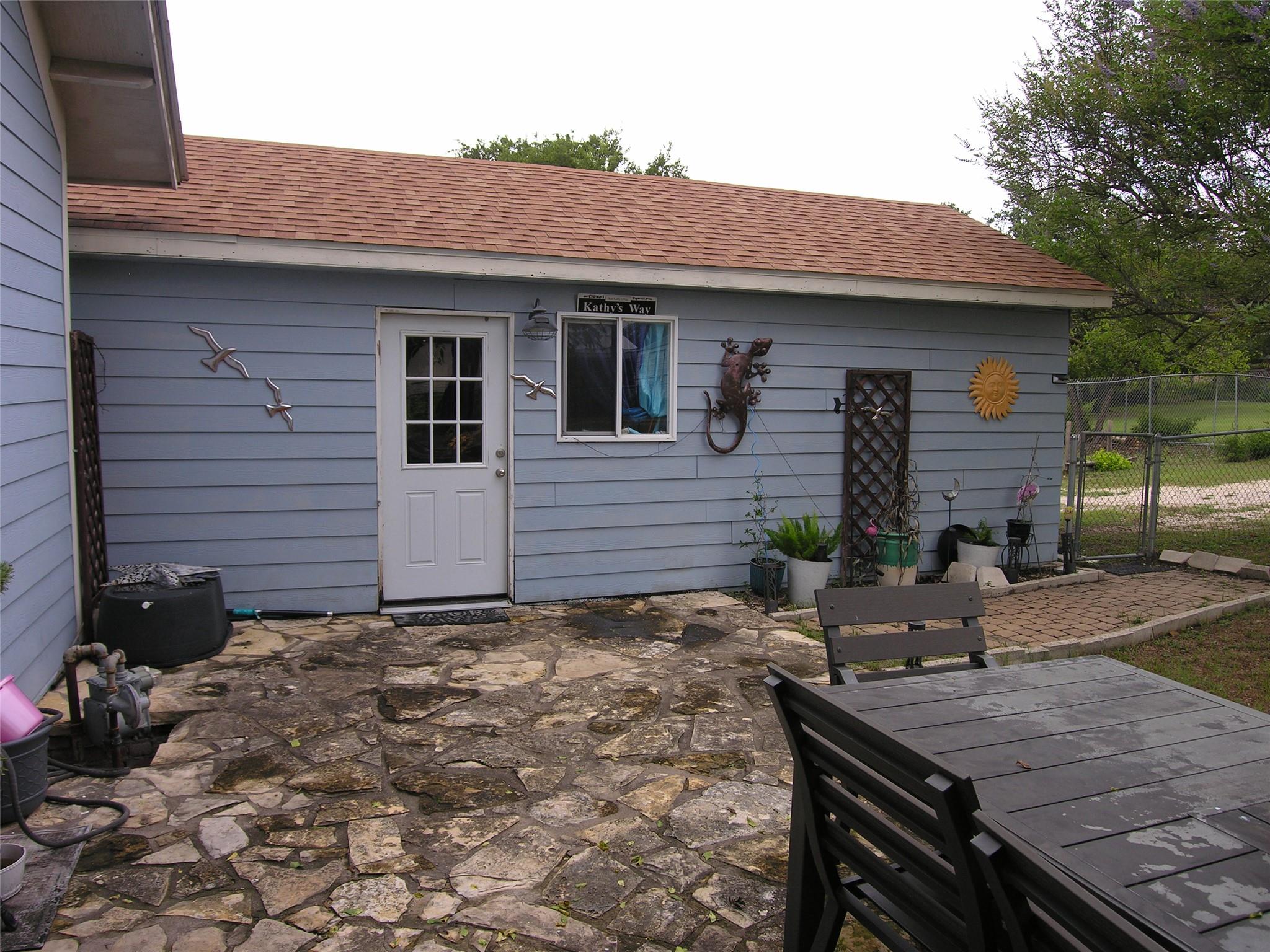 Photo 34