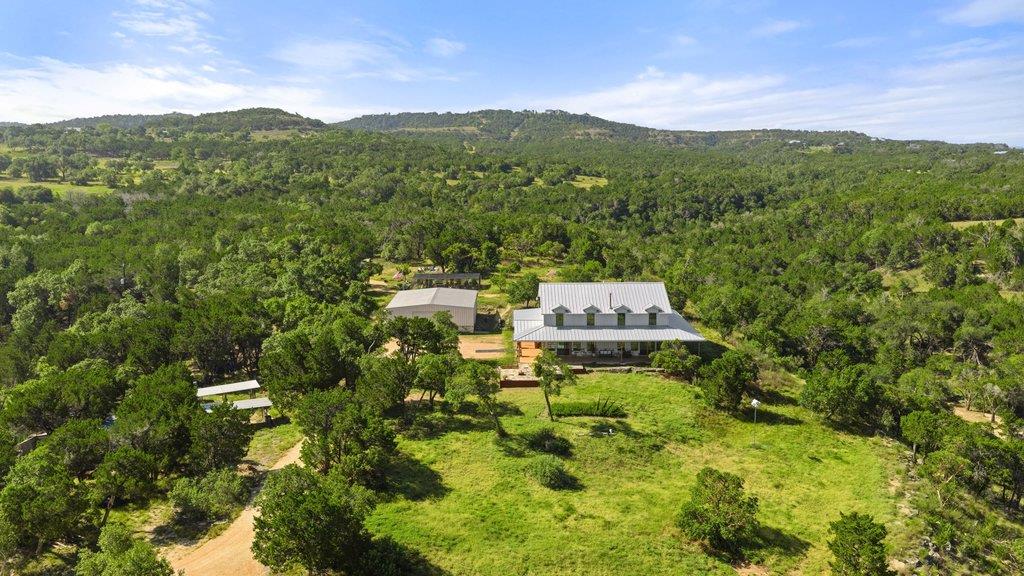 Photo 35