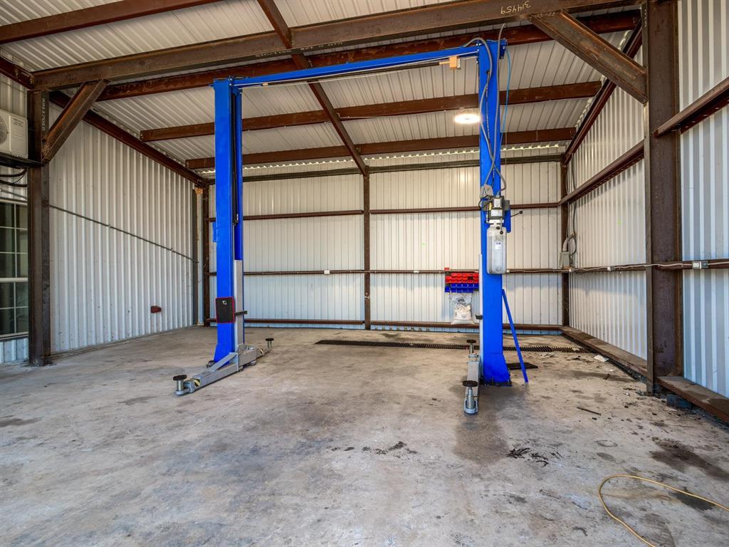 Photo 31