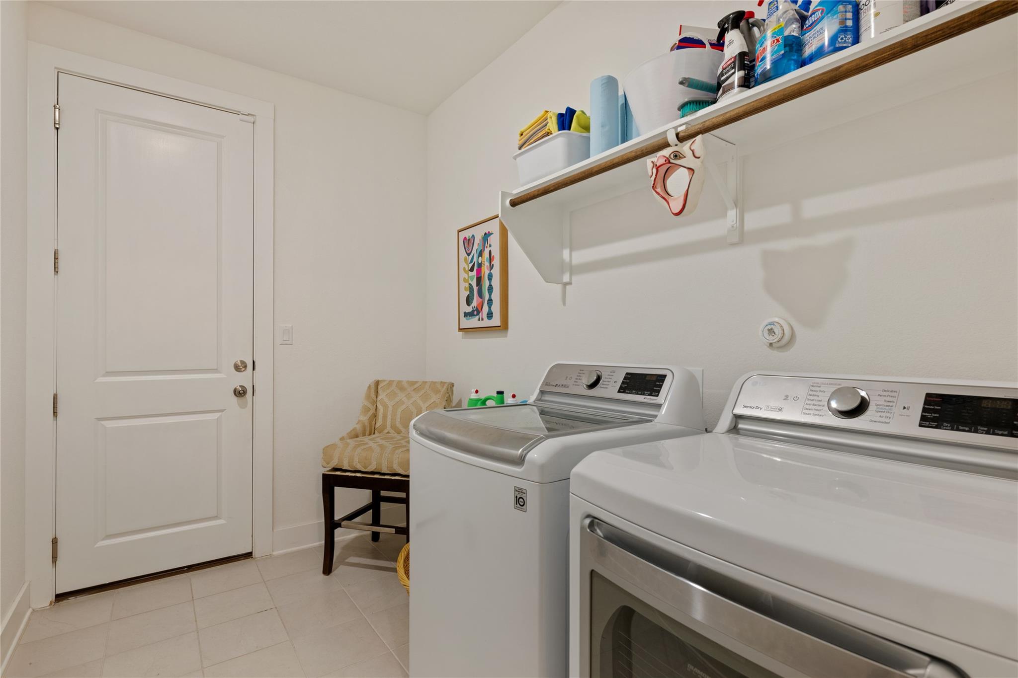 Photo 25