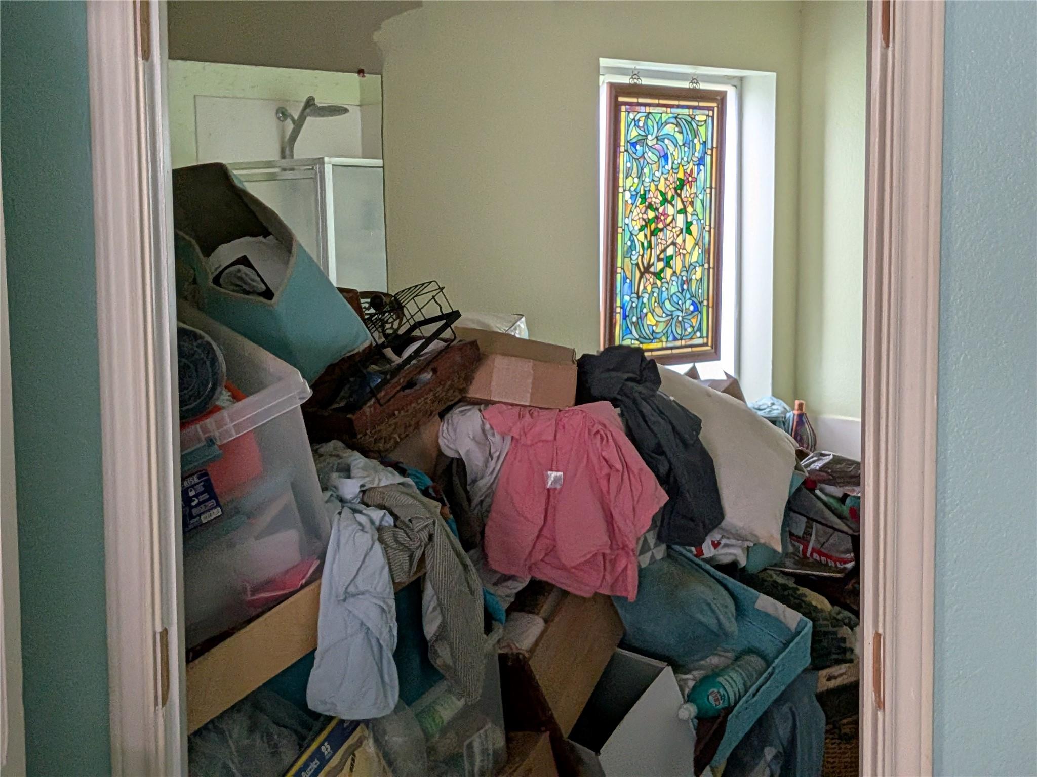 Photo 33