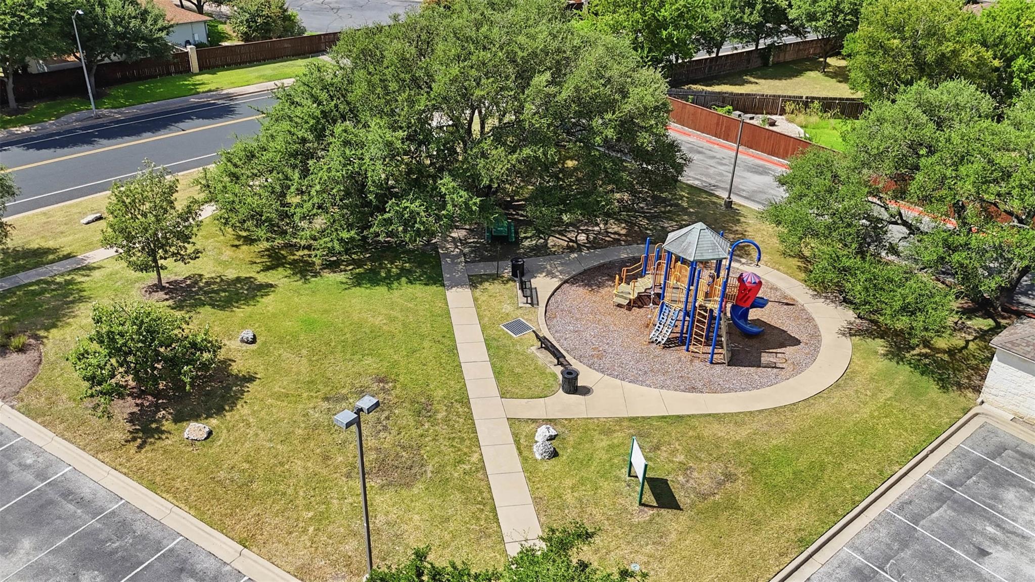 Photo 28