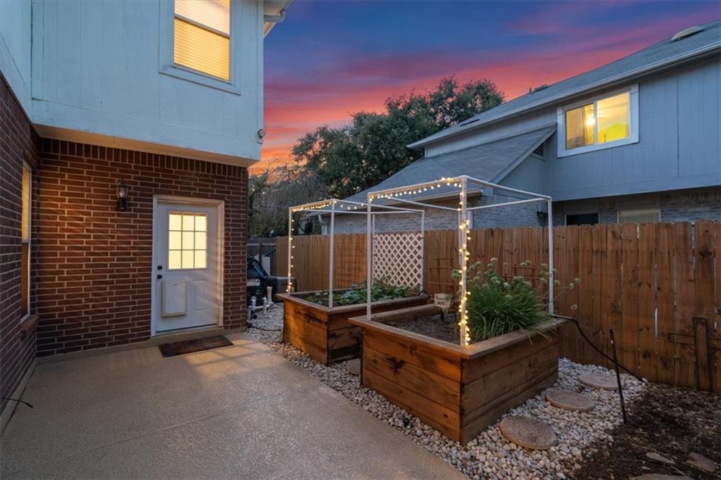 Photo 38