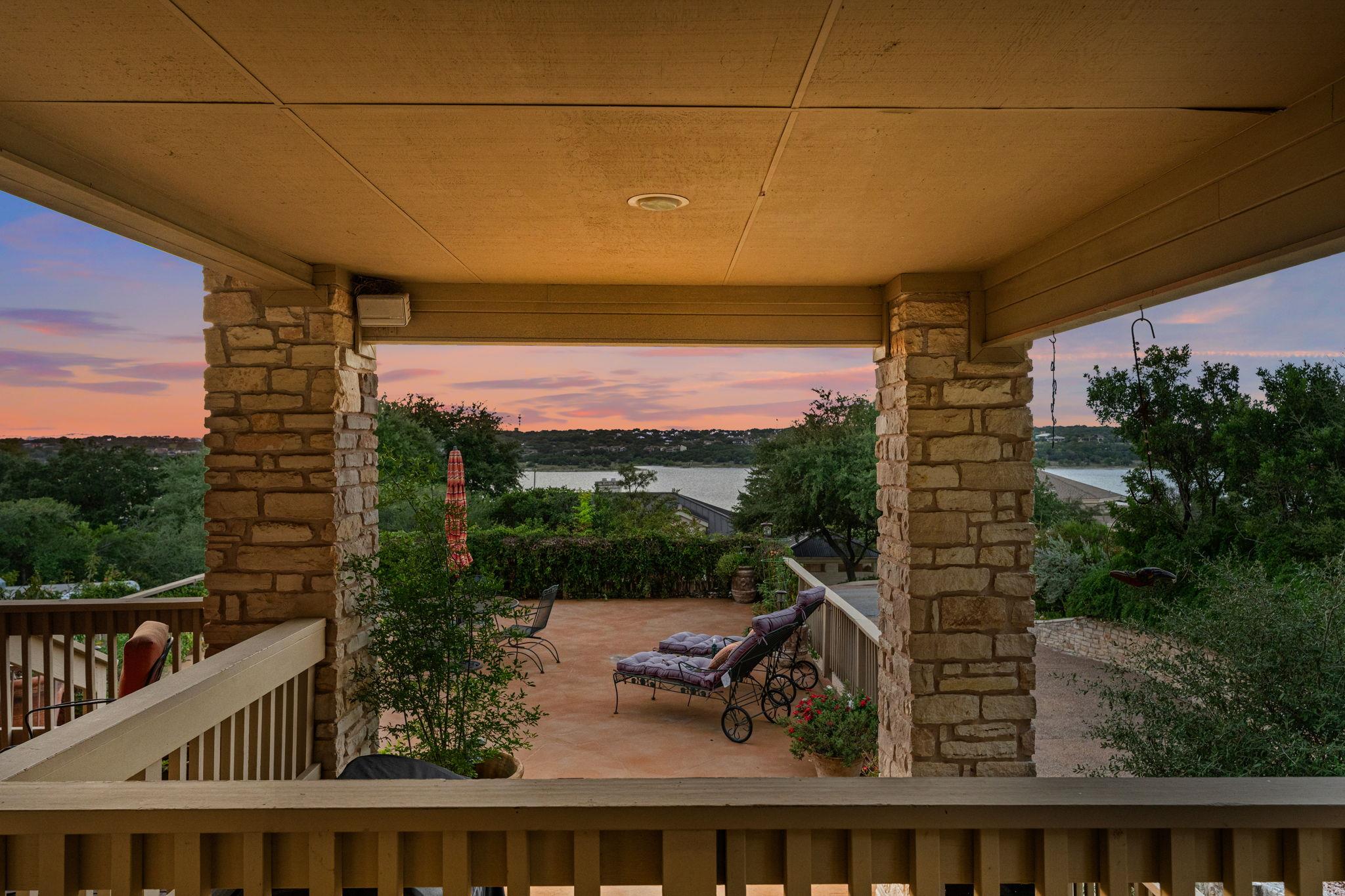 Photo 37
