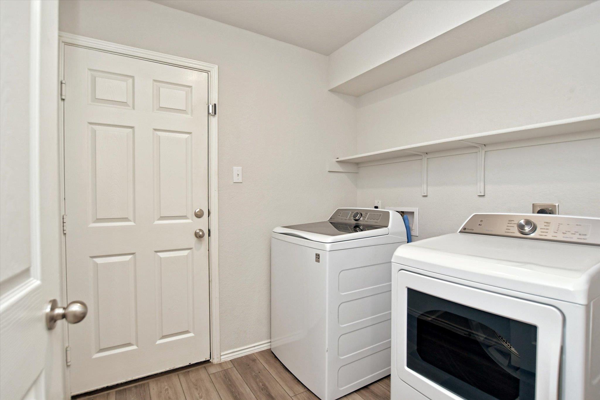 Photo 19