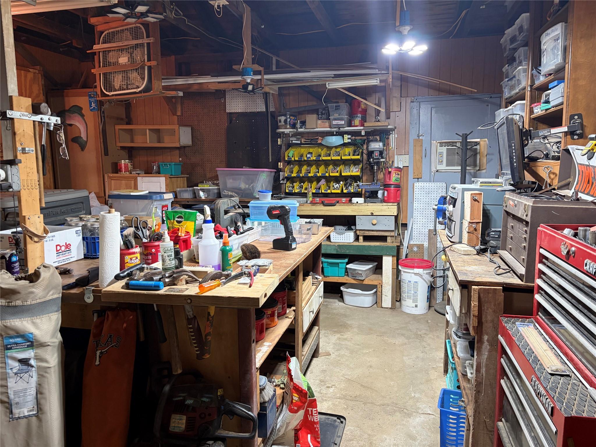 Photo 19