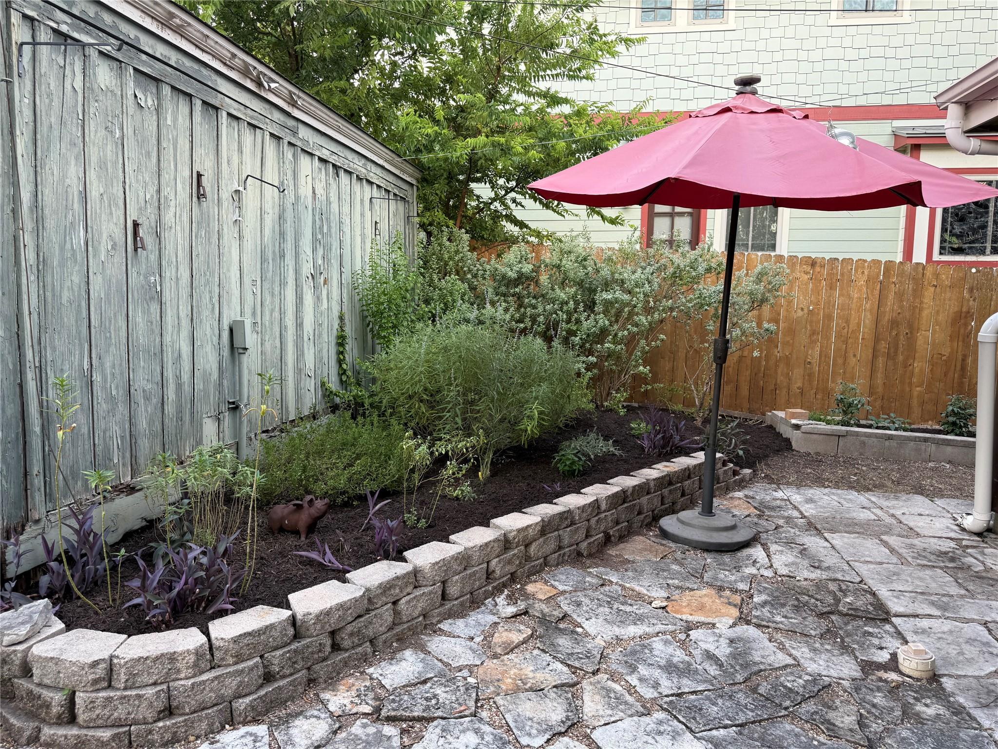 Photo 21