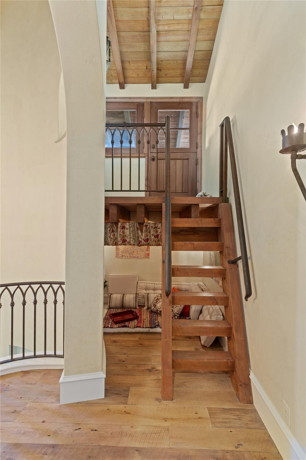 Photo 28