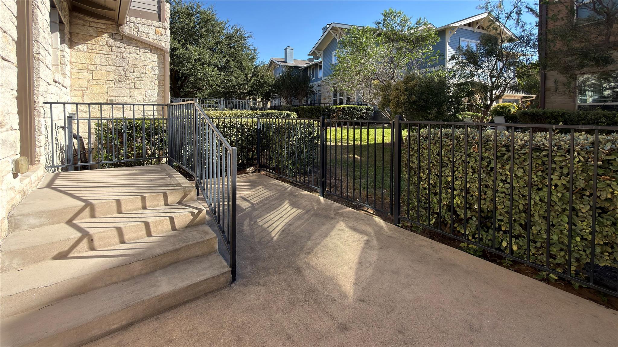 Photo 31