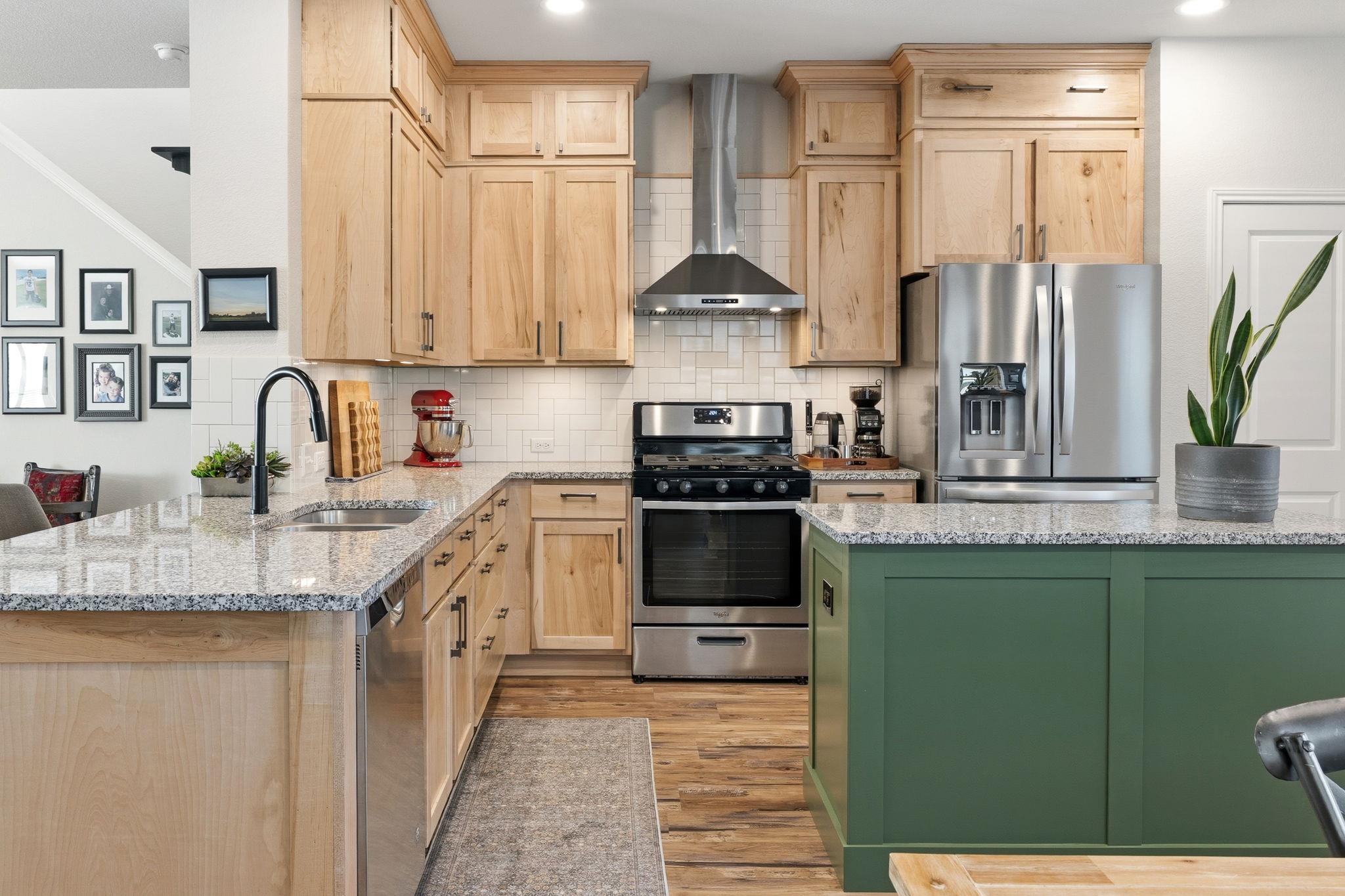 Photo 3