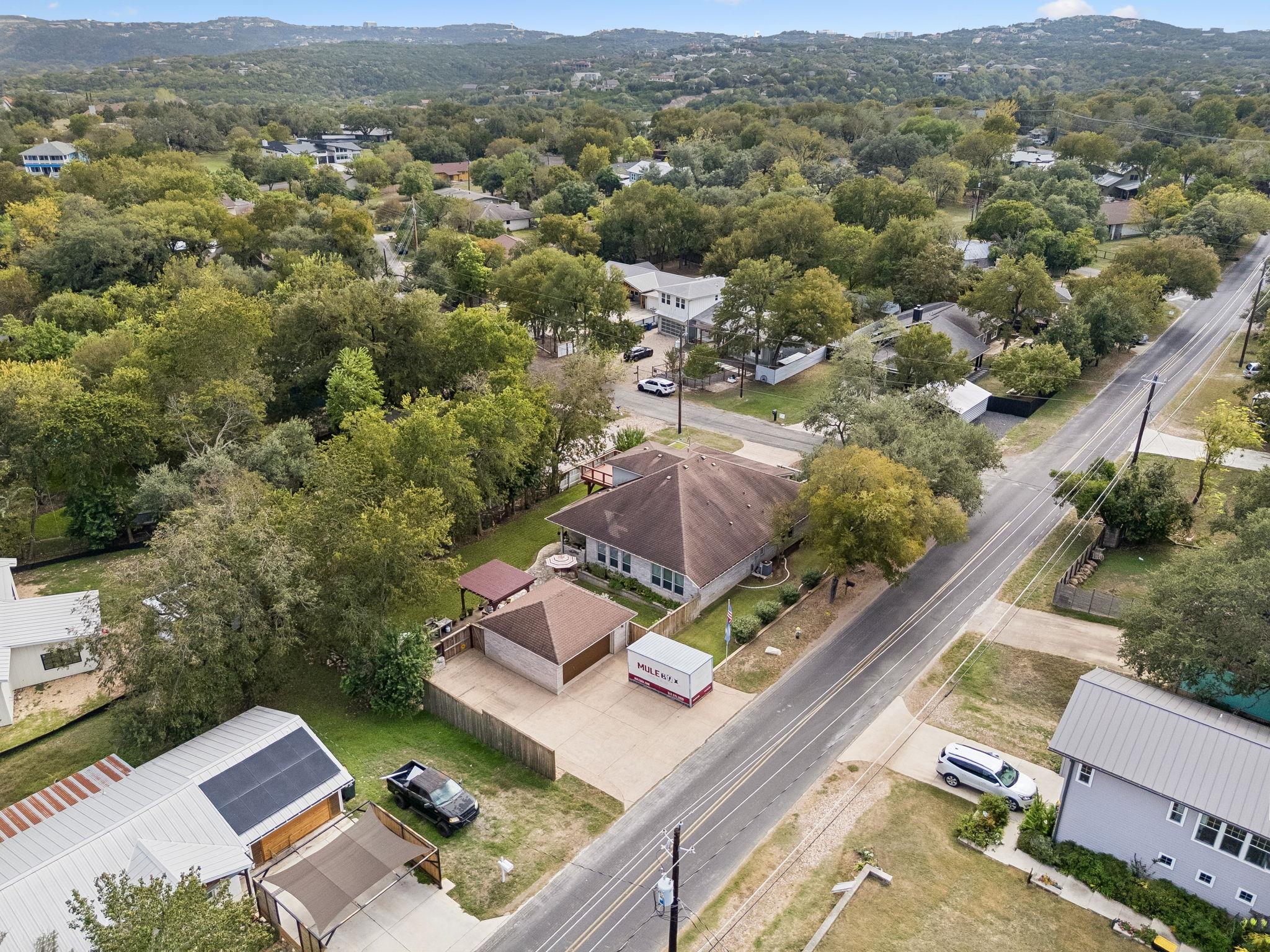 Photo 33